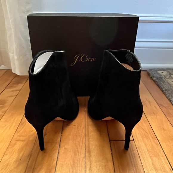 JCrew Black Shaped Topline Short Boots - Picture 15 of 15